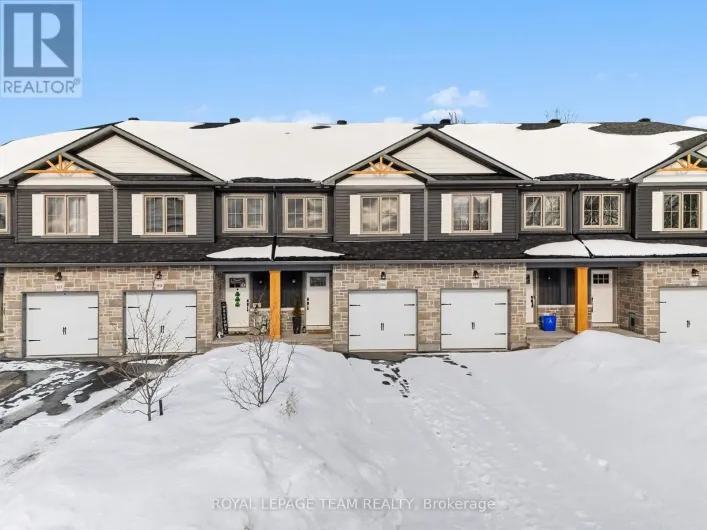 101 STAPLES BOULEVARD, Smiths Falls