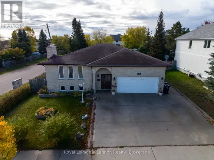 101 SUNCREST PLACE, Thunder Bay