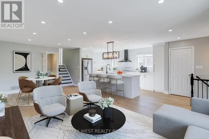 101 TALL GRASS TRAIL, Vaughan