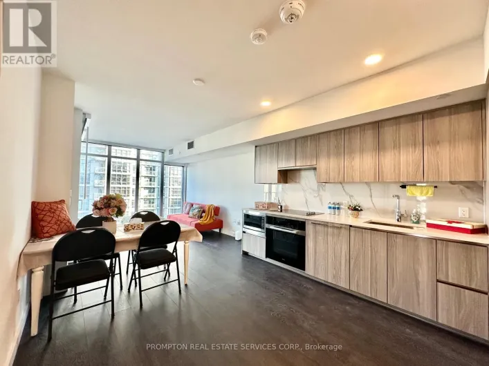 1010 - 1 CONCORD CITYPLACE WAY, Toronto