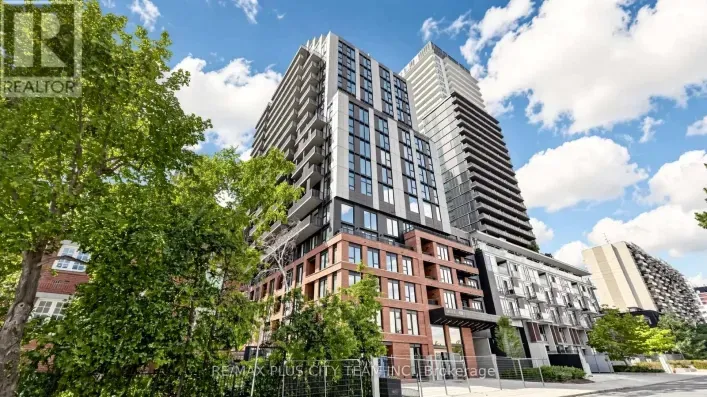 1010 - 109 ERSKINE AVENUE, Toronto