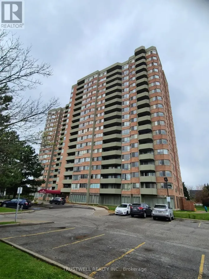 1010 - 30 THUNDER GROVE, Toronto