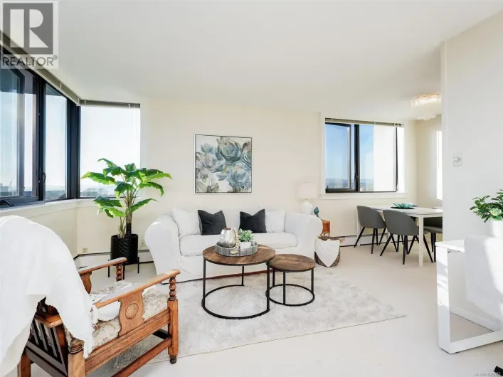 1010 647 Michigan St, Victoria