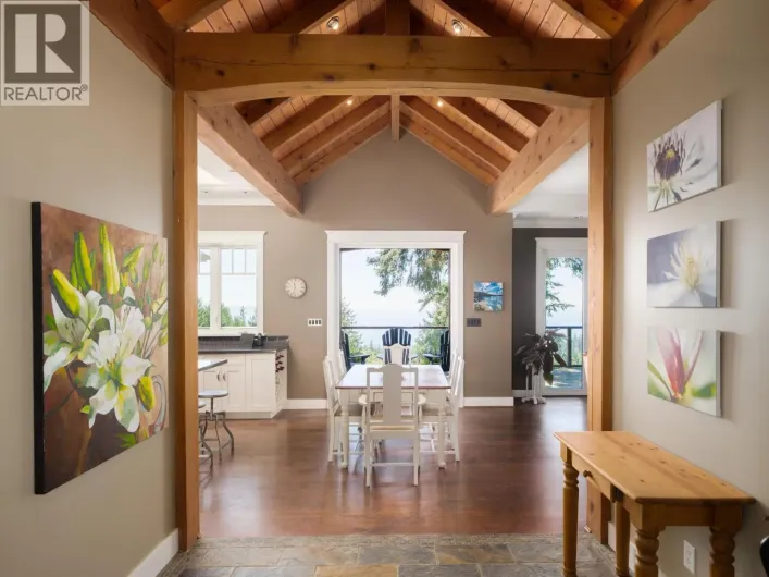 1010 COWAN POINT DRIVE, Bowen Island