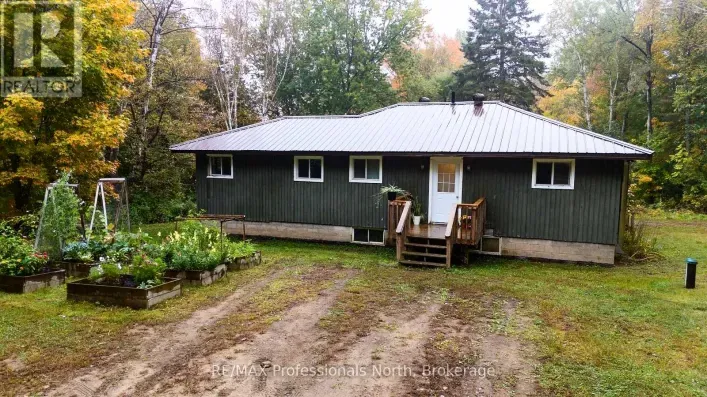 1010 MAHAFFY COURT, Minden Hills