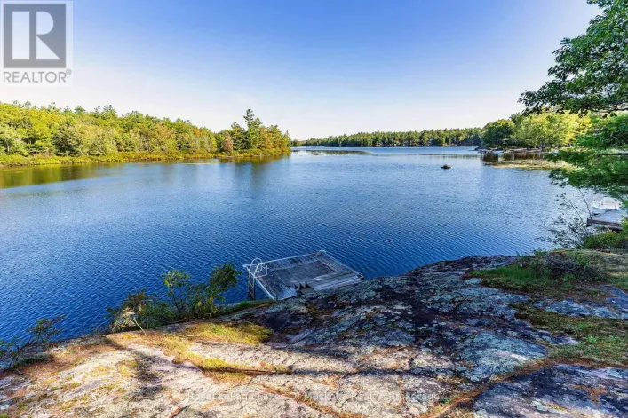 1010 TARA LANE, Gravenhurst)