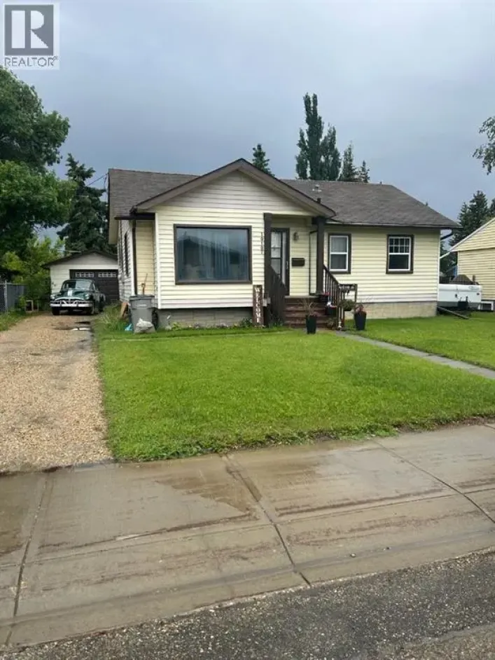 10107 90 Avenue, Grande Prairie