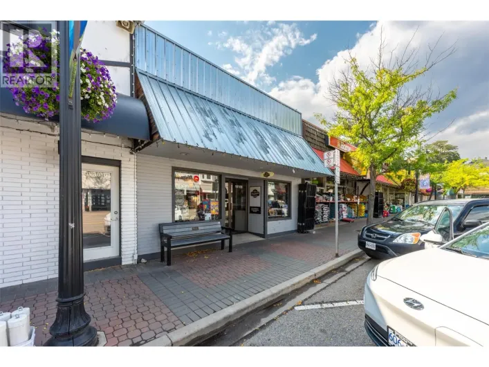 10109 Main Street, Summerland