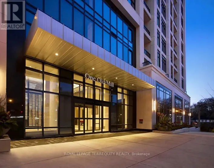 1011 - 1 OLD MILL DRIVE, Toronto