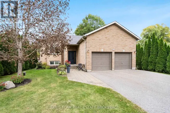 1011 FERRIER AVENUE, Innisfil