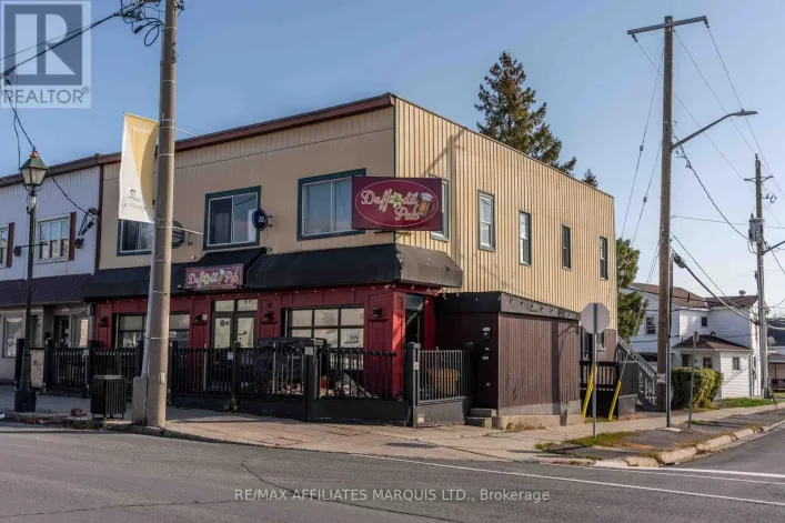 101-105 MONTREAL ROAD, Cornwall