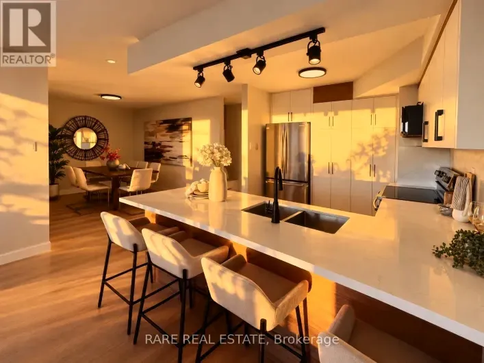 1012 - 7300 YONGE STREET, Vaughan