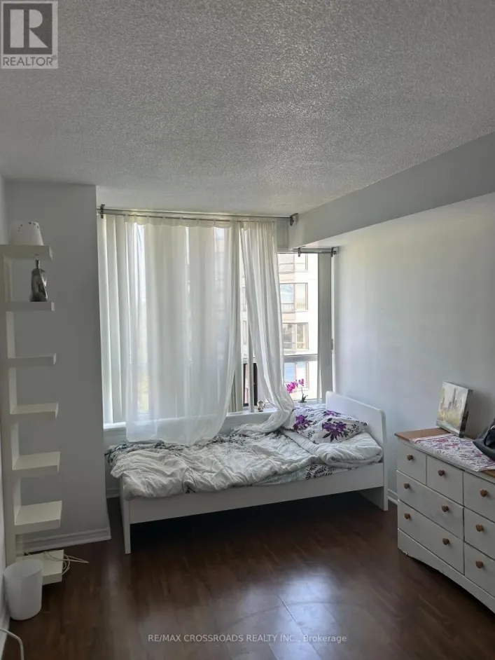 1012 - 91 TOWNSGATE DRIVE, Toronto