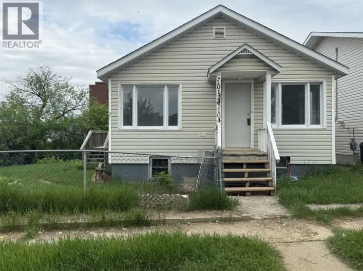 10124 104 Avenue, Peace River
