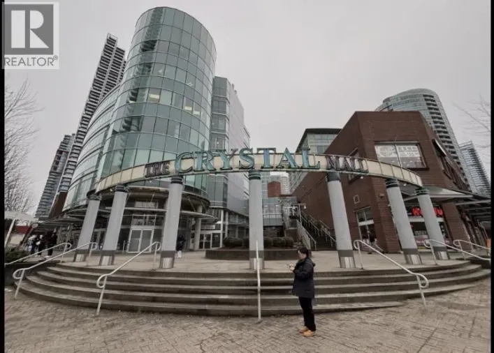 1013 4500 KINGSWAY, Burnaby