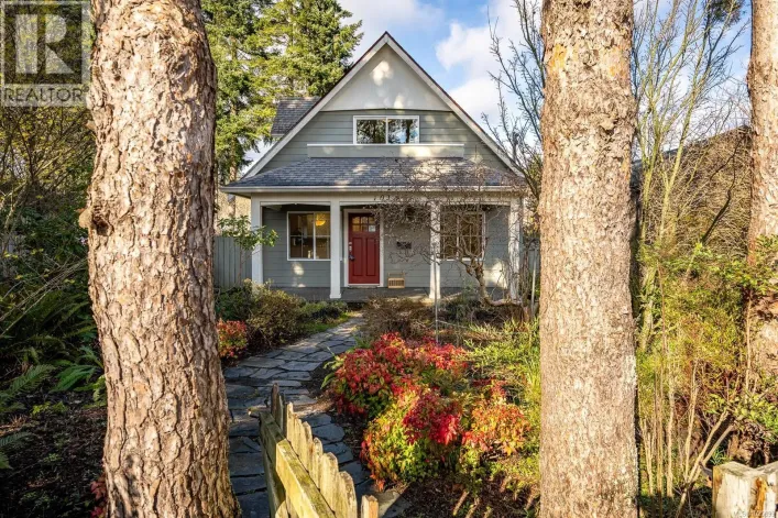 1013 5th St, Courtenay