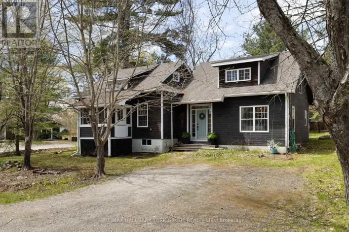 1013 GREY STREET, Muskoka Lakes