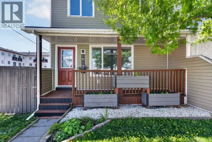 1013 Smith Avenue, Crossfield