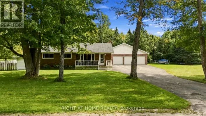 1013 TAY POINT ROAD, Penetanguishene