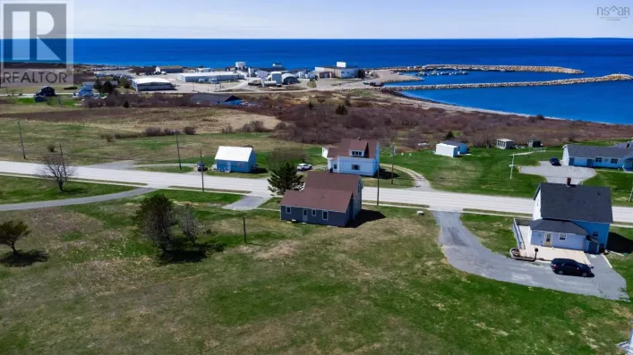 10130 Highway 1, Saulnierville