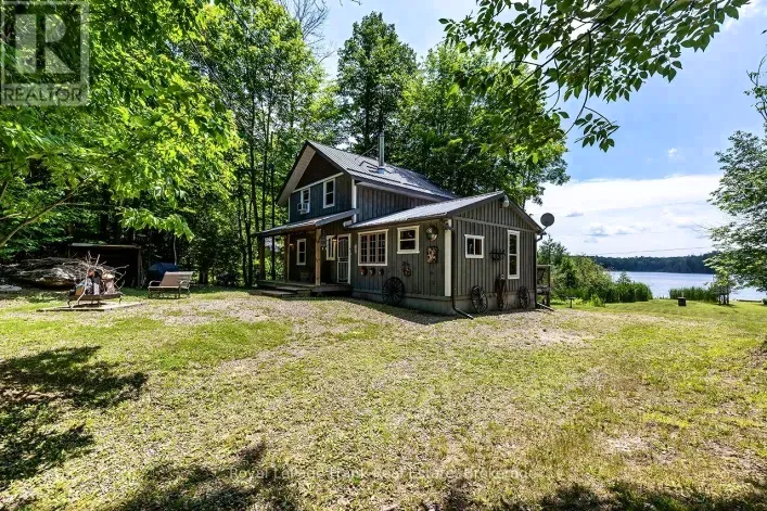 1014 RIDING TRAIL, Minden Hills