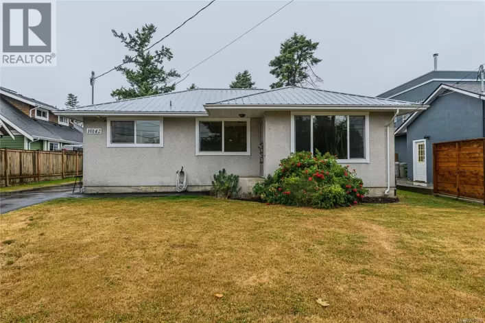 10142 Resthaven Dr, Sidney