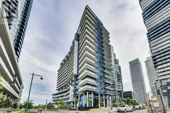1015 - 39 ANNIE CRAIG DRIVE, Toronto