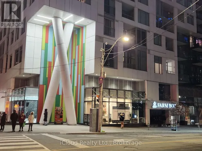 1015 - 576 FRONT STREET W, Toronto