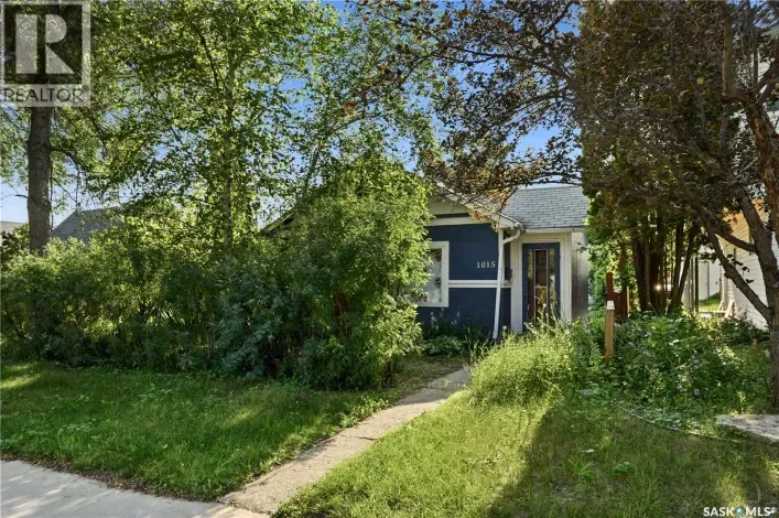 House for sale: 1015 J AVENUE N, Saskatoon