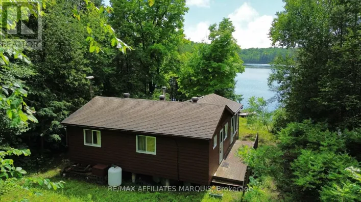 1015 PENYCK  LAKE LANE, Frontenac