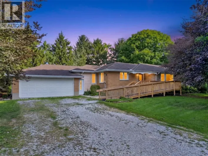 10156 Longwoods ROAD, Chatham
