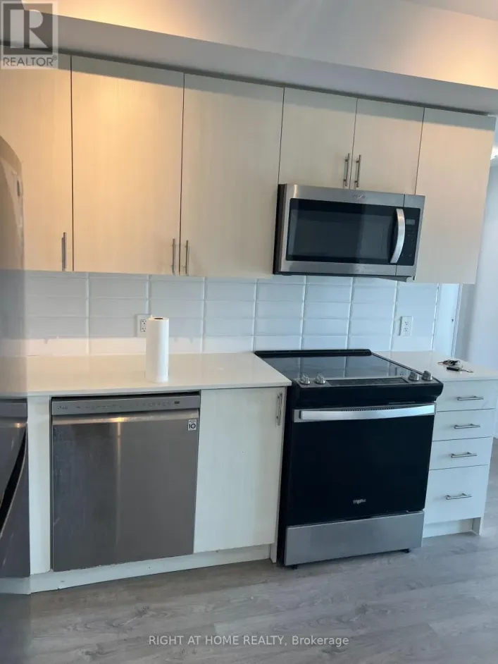 1016 - 2550 SIMCOE STREET, Oshawa