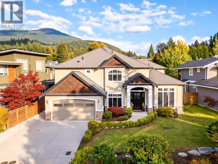 1016 CONDOR PLACE, Squamish