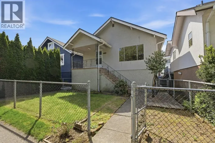 1016 E 18TH AVENUE, Vancouver