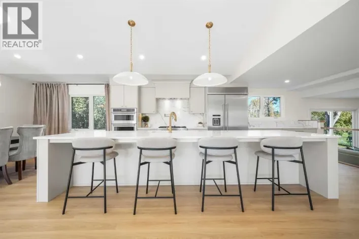 1016 Mapleglade Drive SE, Calgary