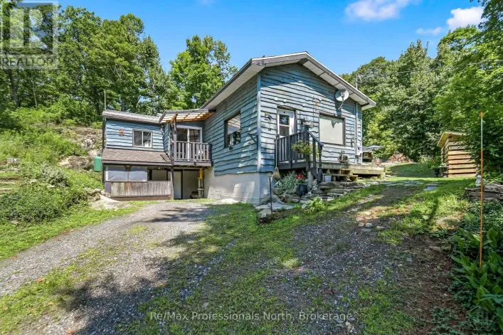 1017 BARLOCHAN ROAD, Muskoka Lakes)