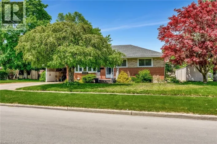 1017 BRAESIDE Street, Woodstock