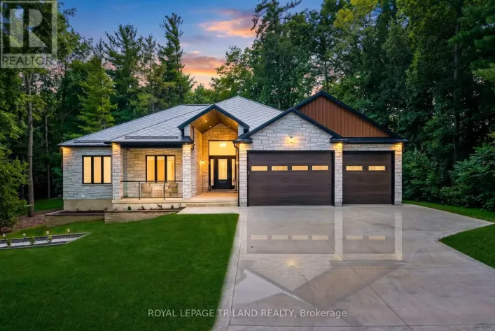 10175 MERRYWOOD DRIVE, Lambton Shores