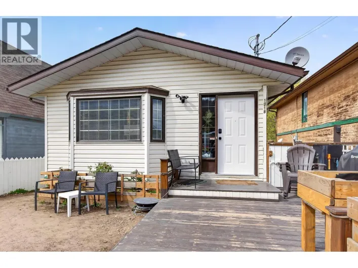 1018 HILLSIDE Avenue, Chase