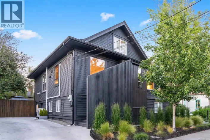 1018 Mason St, Victoria