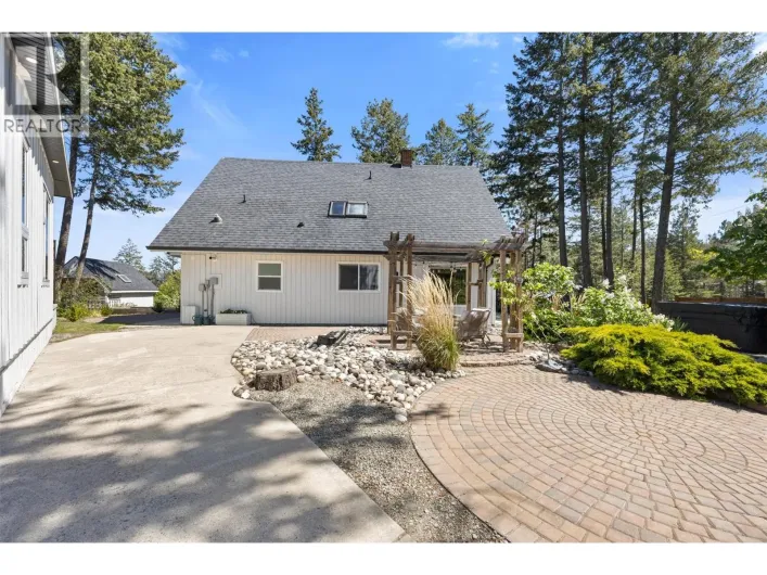 1018 West Kelowna Road, West Kelowna
