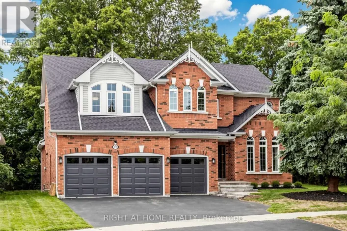 1019 NORTHERN PROSPECT CRESCENT, Newmarket