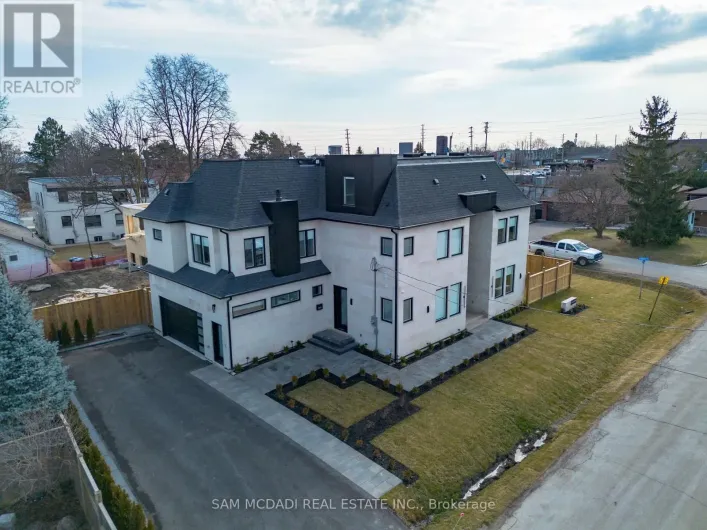 1019 STRATHY AVENUE, Mississauga