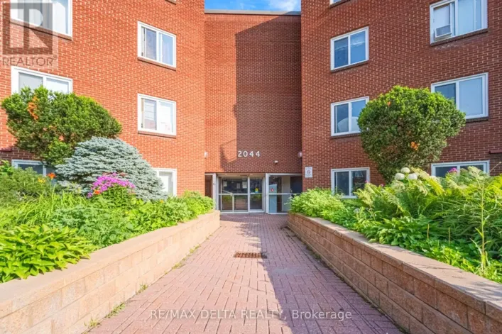 101A - 2044 ARROWSMITH DRIVE, Ottawa