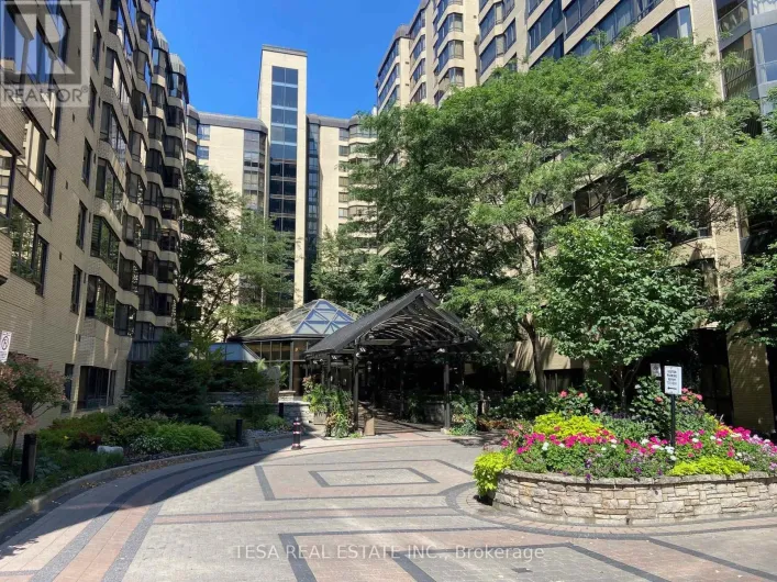 101B - 195 ST PATRICK STREET, Toronto