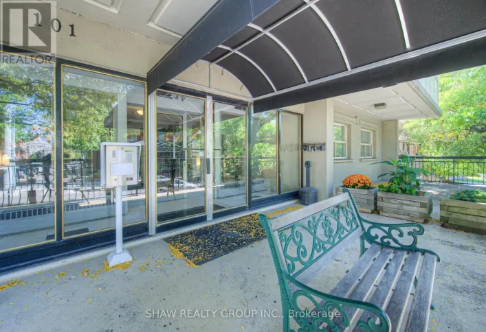 102 - 101 QUEEN STREET S, Hamilton