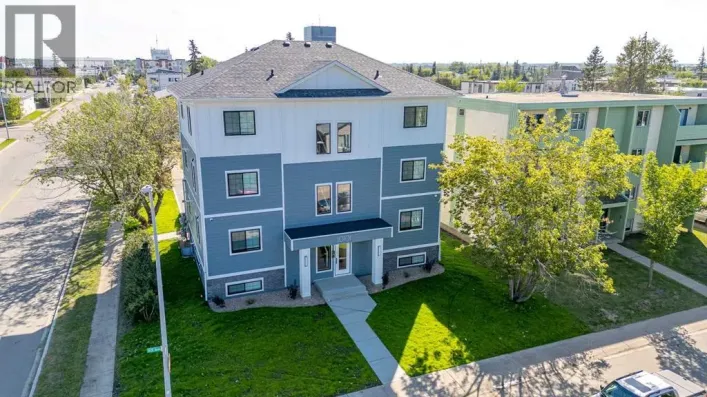 102, 10101 105 Avenue, Grande Prairie