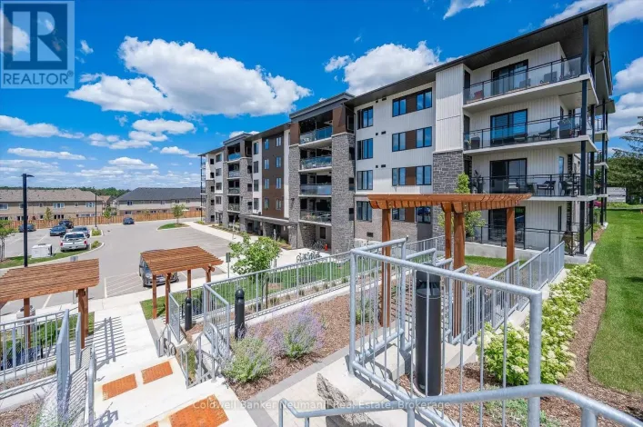 102 - 104 SUMMIT RIDGE DRIVE, Guelph