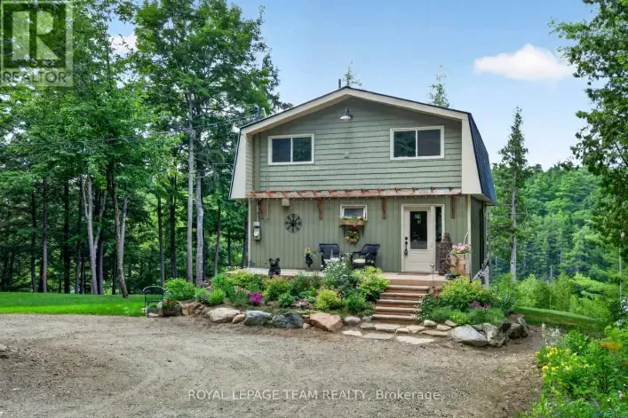 102 & 110 MCVICAR LANE, McNab/Braeside