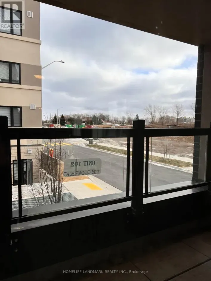 102 - 1135 COOKE BOULEVARD, Burlington